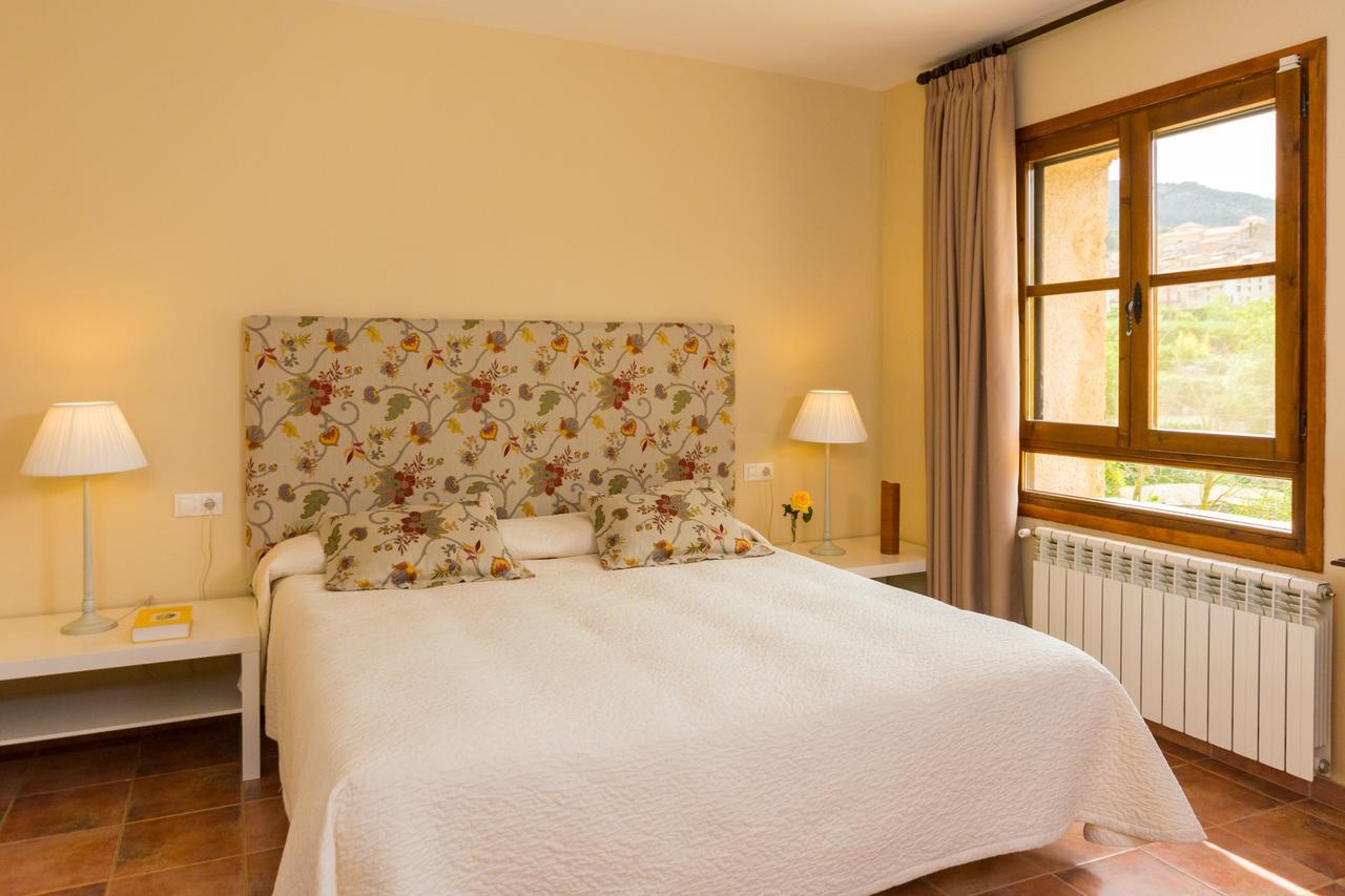 Hotel Font Del Pas à Beceite Extérieur photo