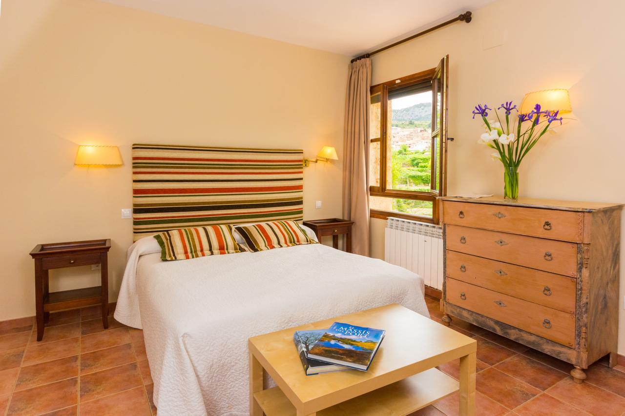 Hotel Font Del Pas à Beceite Extérieur photo